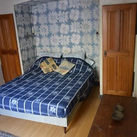 Maison Provencale Traditionnelle Avec Air Conditionne *