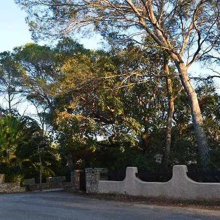 Maison Provencale Traditionnelle Avec Air Conditionne Holiday home *